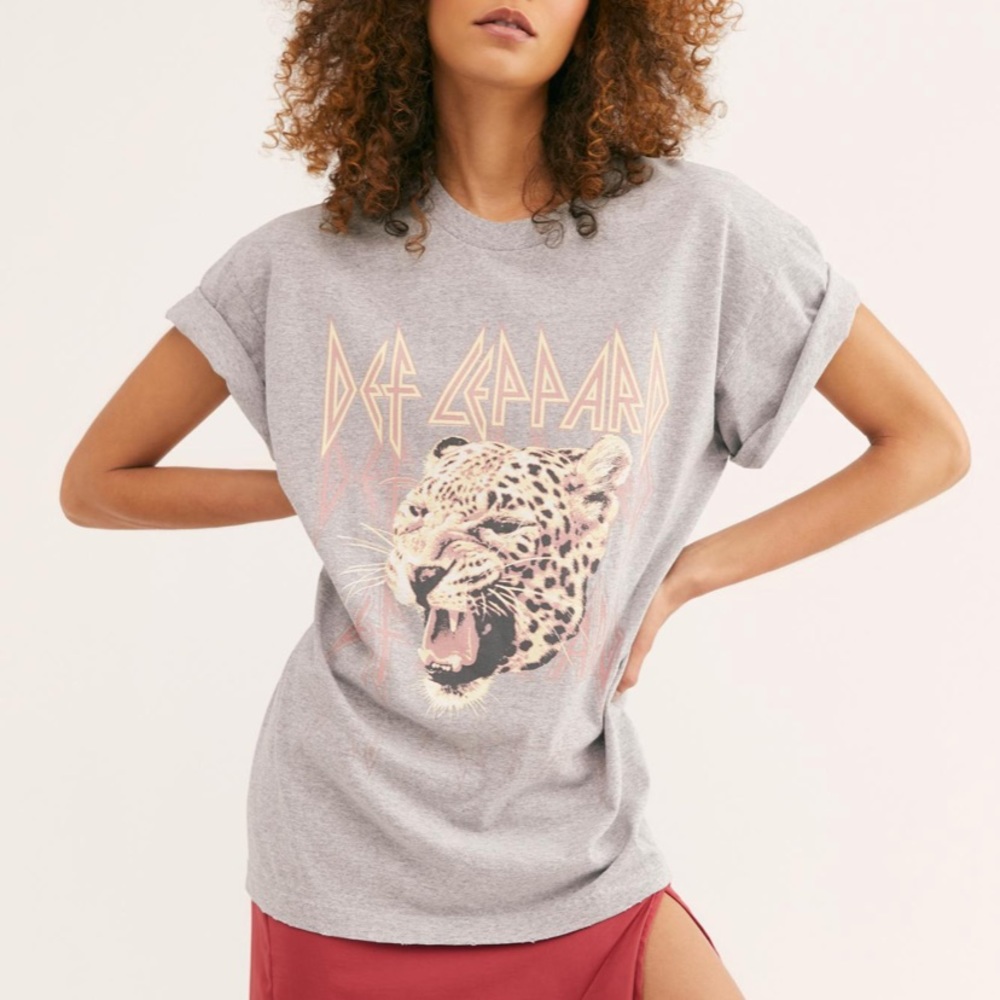 Daydreamer for Free People Grey Def Leppard Tee S